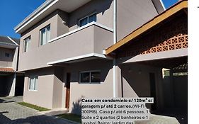 Casa Curitiba 120m² (1 Suíte e 2 Quartos) com garagem em condomínio