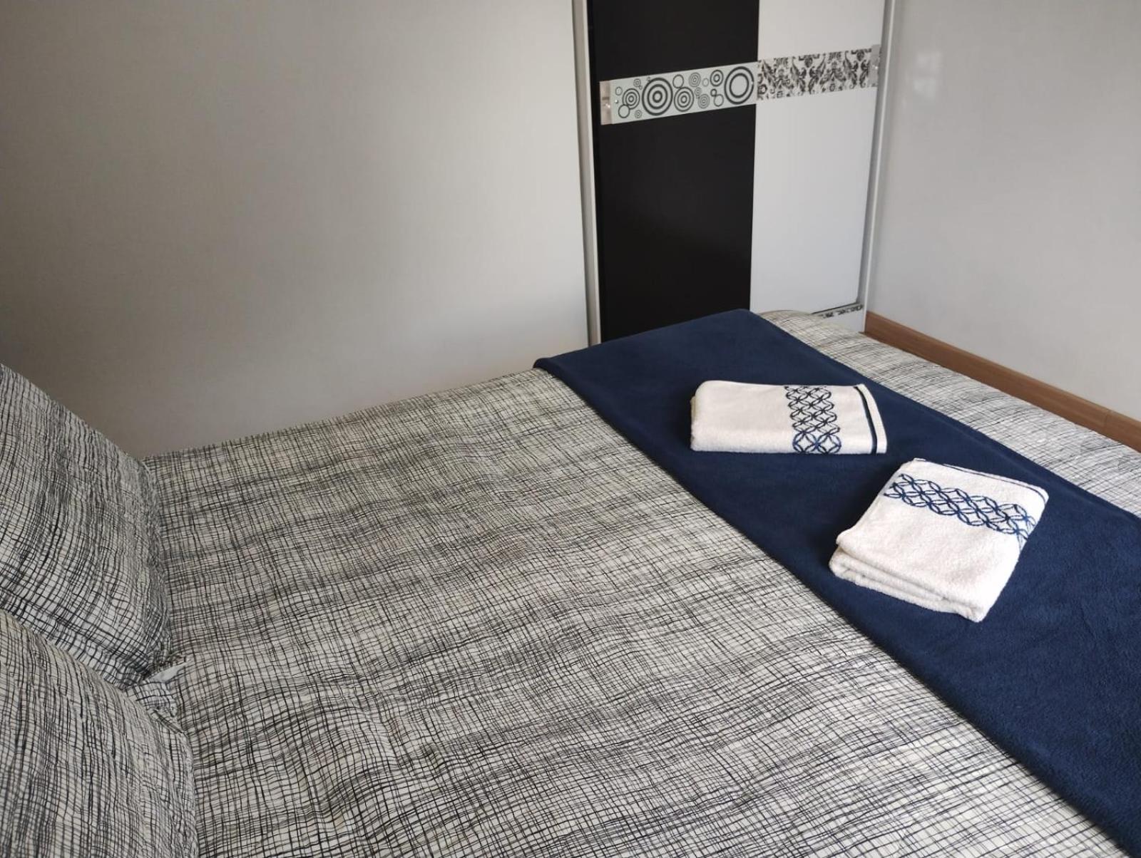Casa Curitiba 120m² (1 Suíte e 2 Quartos) com garagem em condomínio Exterior foto